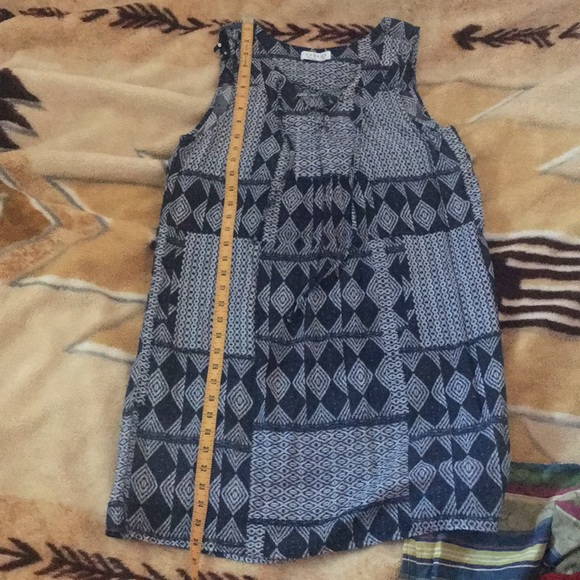 Velvet by Graham and Spencer summer dress - Picture 6 of 7